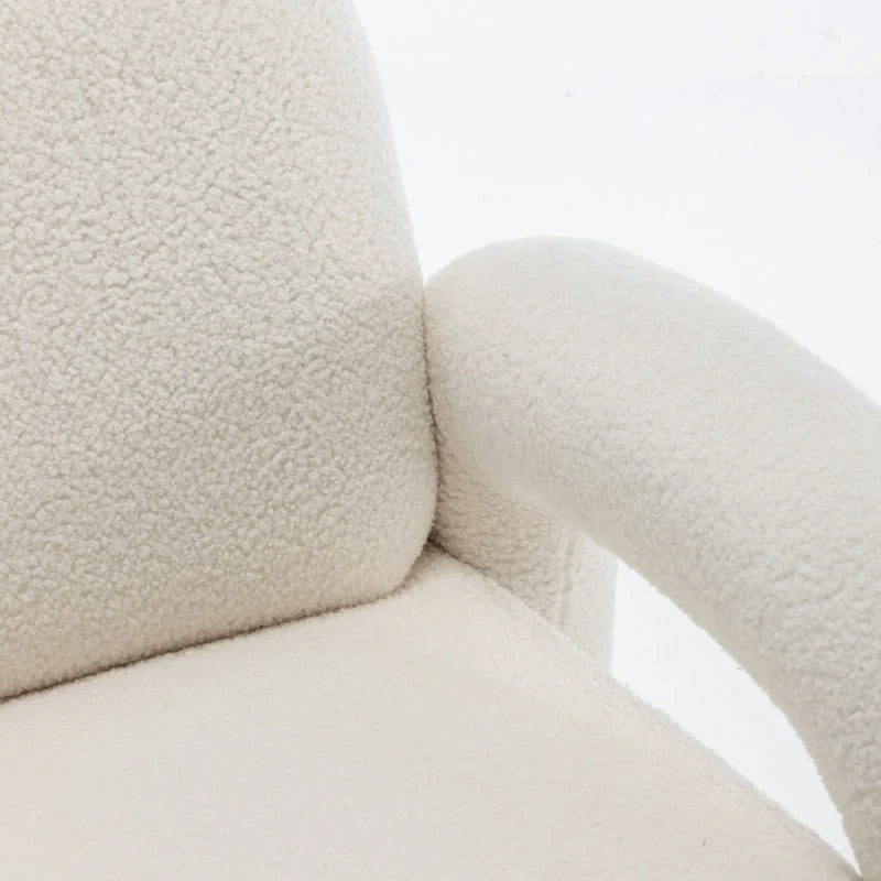 Poltrona d'accento imbottita dal design moderno e unico per il soggiorno
