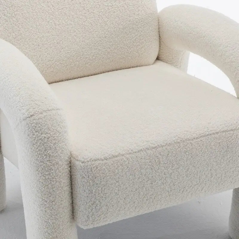 Poltrona d'accento imbottita dal design moderno e unico per il soggiorno