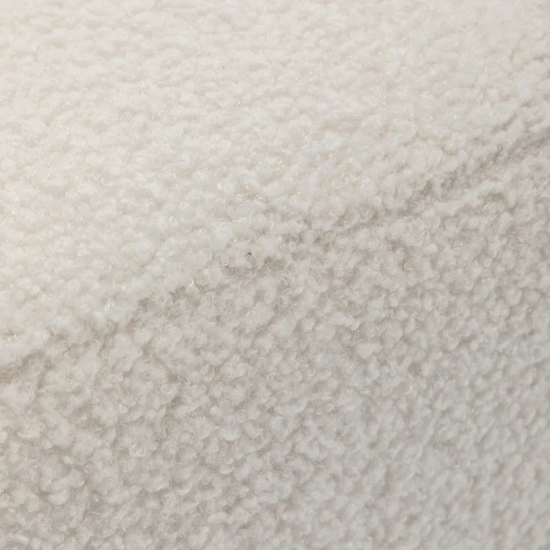 Poltrona d'accento imbottita dal design moderno e unico per il soggiorno