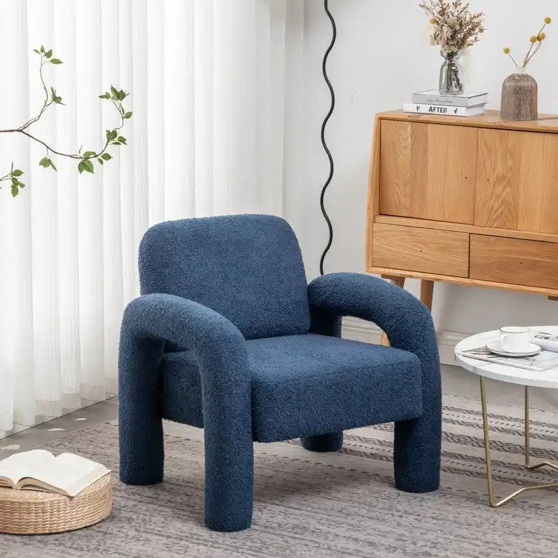 Poltrona d'accento imbottita dal design moderno e unico per il soggiorno