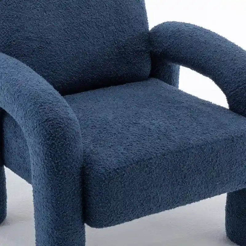 Poltrona d'accento imbottita dal design moderno e unico per il soggiorno