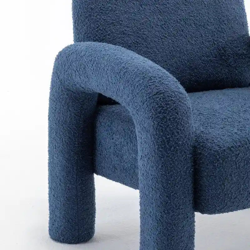 Poltrona d'accento imbottita dal design moderno e unico per il soggiorno