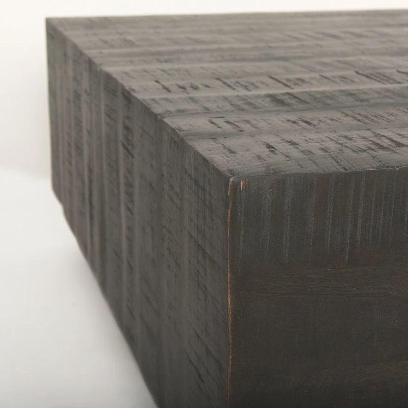 Quadratischer schwebender Couchtisch aus Massivholz