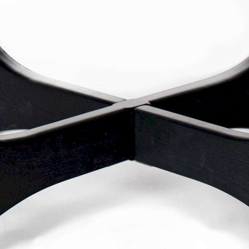 Contemporary Stylish Wooden Round Coffee Table With Eye-Catching Crossover Table Legs